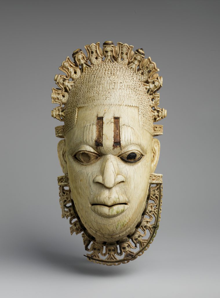 Queen-Mother-pendant-mask-Benin-759x1024